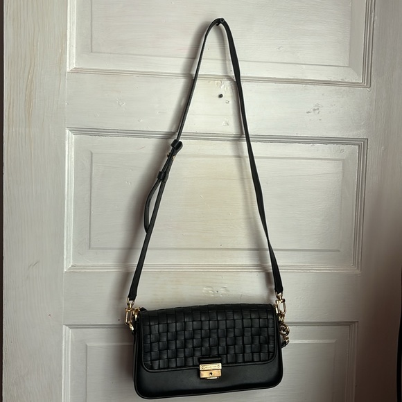 Michael Kors Shoulder Bag - Picture 4 of 8